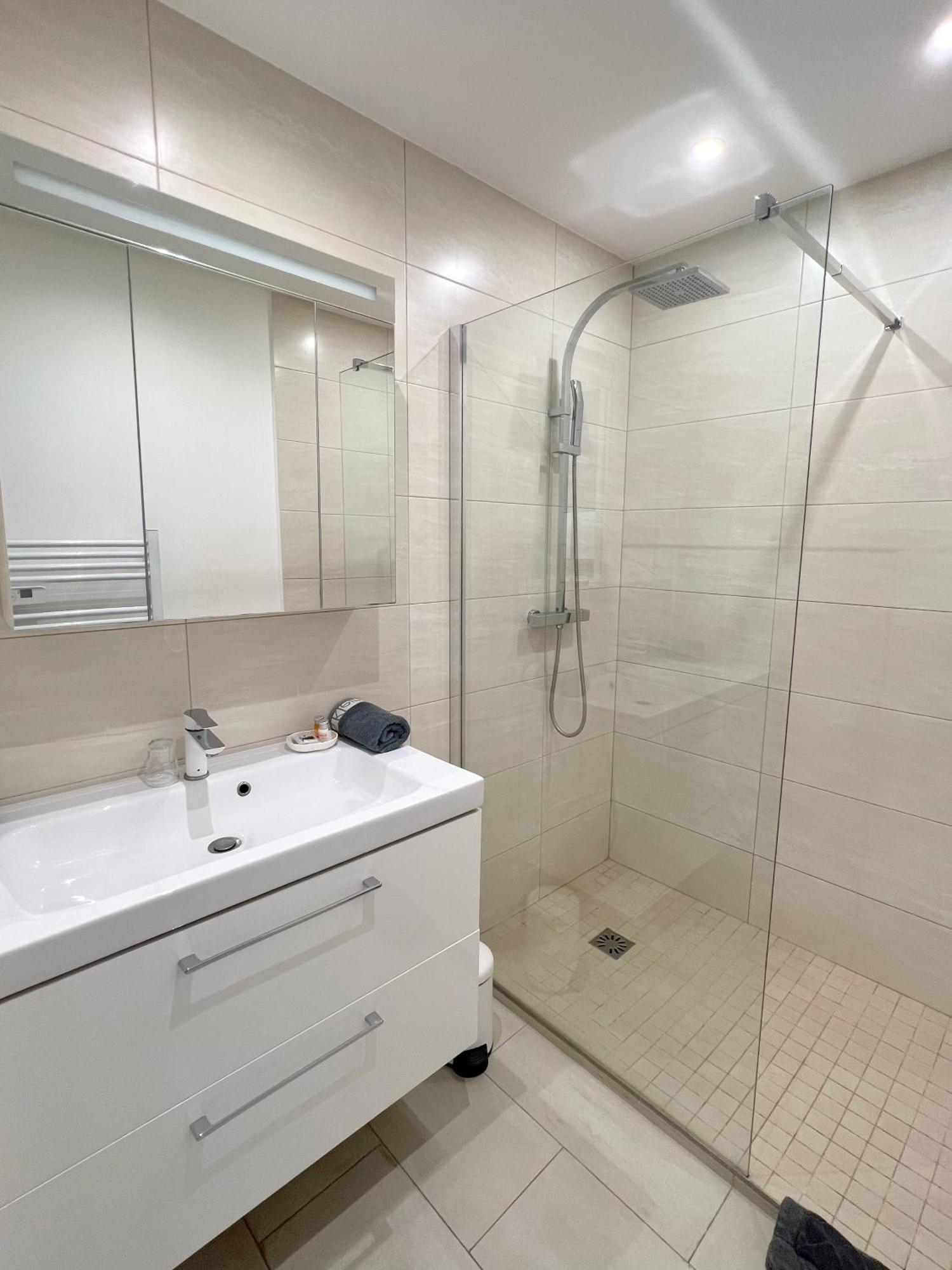 Appartement Location Saisonnière *